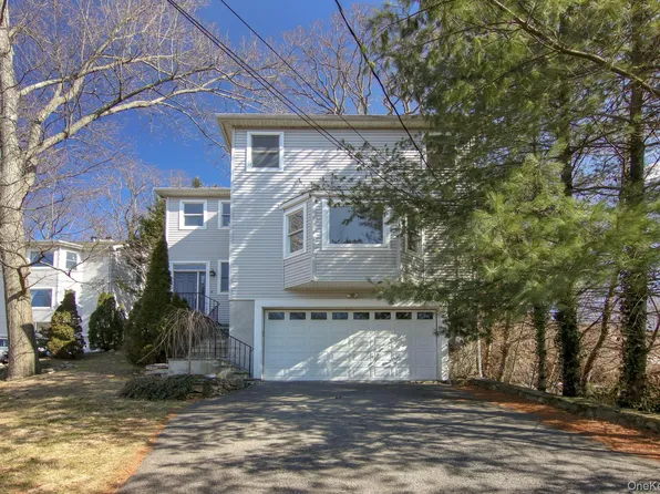 4 Manor Place, White Plains, NY 10605