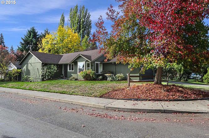 1st image of 5821 NE 41st Cir