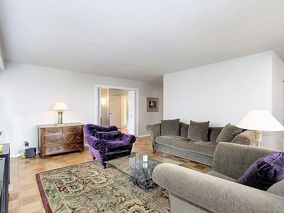 4th image of 4515 Willard Ave APT 1110S