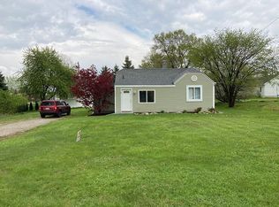 7509 Embury Rd, Grand Blanc, MI 48439