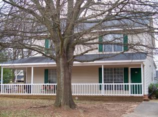 2 Retriever Ln #B, Greenville, SC 29607