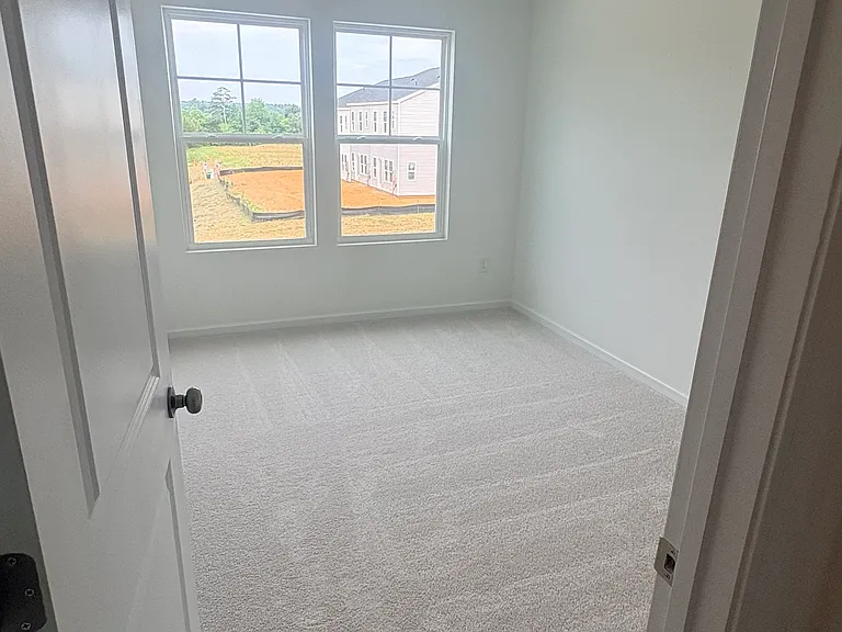 83 Broward Ln — Photo 14