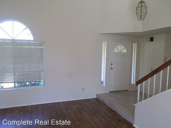 5th image of 29601 Waynewood Dr