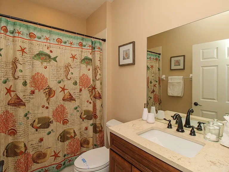 1360 Sweetwater Cv #202 — Photo 29