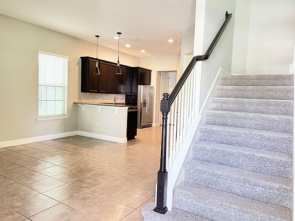 4th image of 9434 Trinana Cir