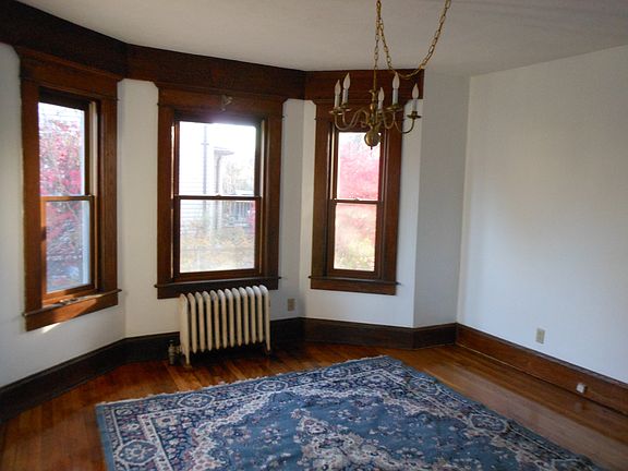 Dining Room / hardwood floors
