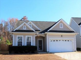 1413 Dairy Glen Dr, Fuquay Varina, NC 27526