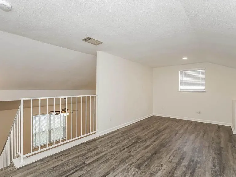 4858 Flat Creek Dr — Photo 4