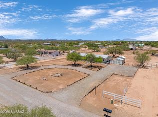 16860 W Falcon Ln, Marana, AZ 85653