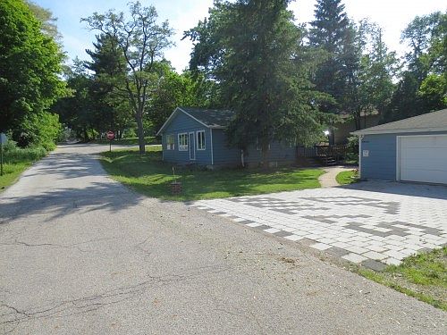5th image of 39414 N Park Ave