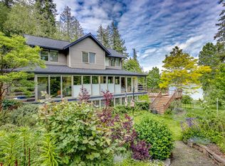 7440 NE Manual Rd, Bainbridge Island, WA 98110