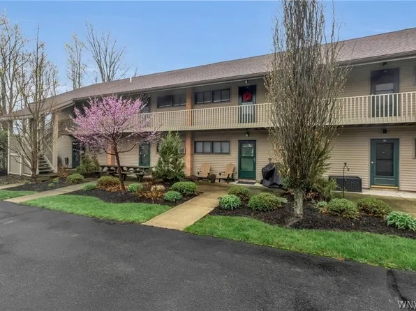 28-B Mohawk Dr, Dewittville, NY 14728