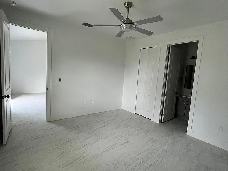 1032 Habershan Ave #1032 — Photo 12