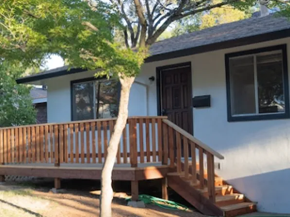 356 Chamberlain Ave APT A, Auburn, CA 95603