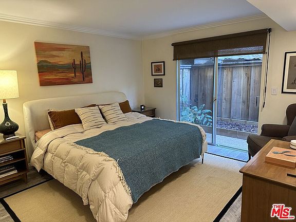 4th image of 6708 Hillpark Dr APT 201