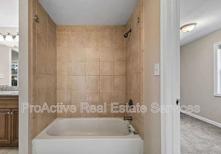 1065 Lindenwood Ave — Photo 13
