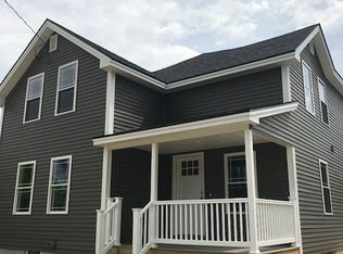 88 River St, Milton, VT 05468