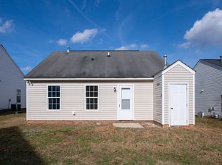 2517 Lilymount Dr, Raleigh, NC 27610