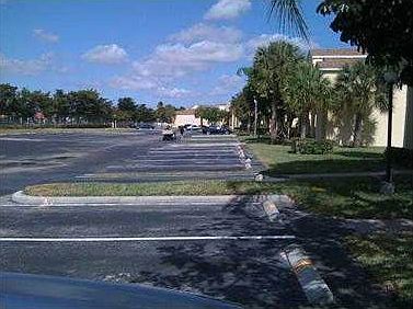 2nd image of 825 SW 113th Way #825