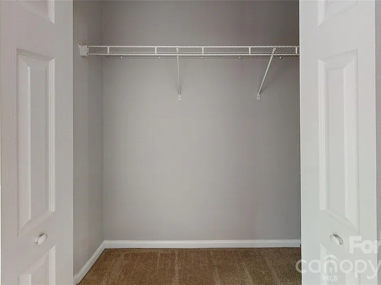 537 Donatello Ave — Photo 10