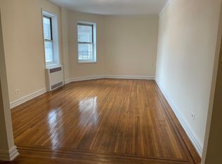 65-47 Saunders St #1K, Rego Park, NY 11374