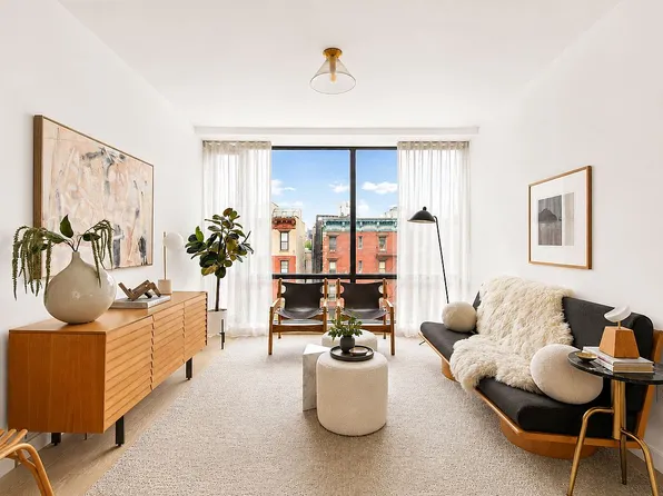 75 1st Ave #6C, New York, NY 10003