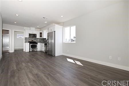 4th image of 5740 Case Ave