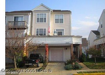 1st image of 44240 Mossy Brook Sq