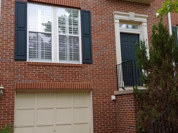 8108 Madrillon Springs Ln, Vienna, VA 22182