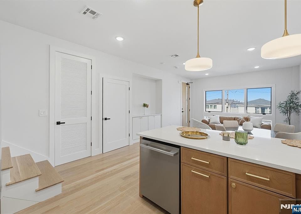 1st image of 98 Western Ave #1