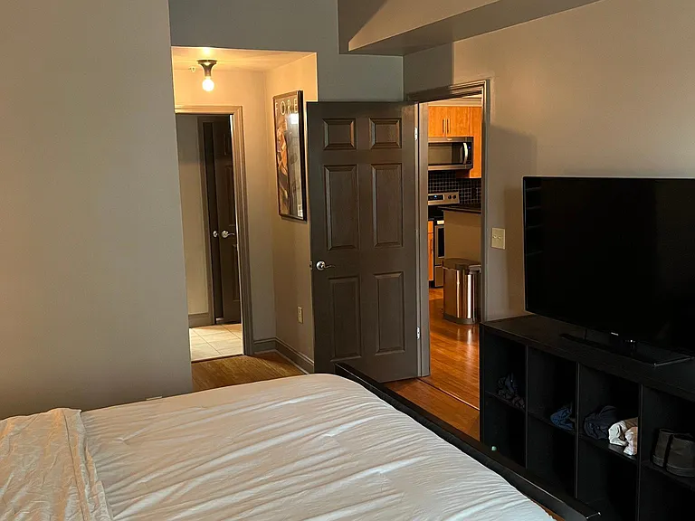 300 W 5th St #215 — Photo 12