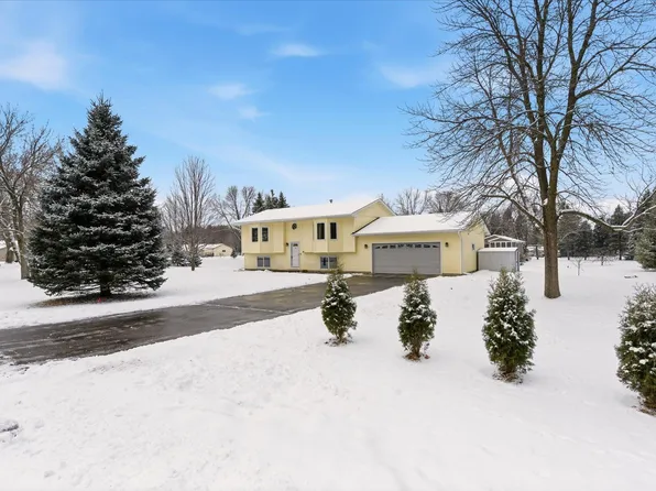 14451 Viking Ave, Rogers, MN 55374