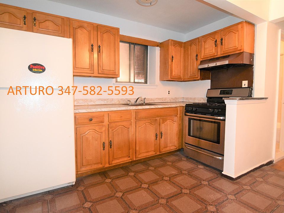 1st image of 1021 E 216th St #2