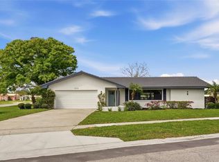 13779 Pinecrest Dr, Largo, FL 33774