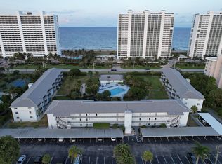 2730 Banyan Rd APT 1, Boca Raton, FL 33432