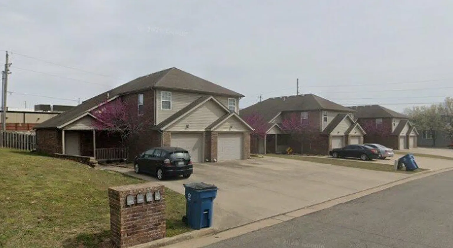 Highview Estates — Photo 1