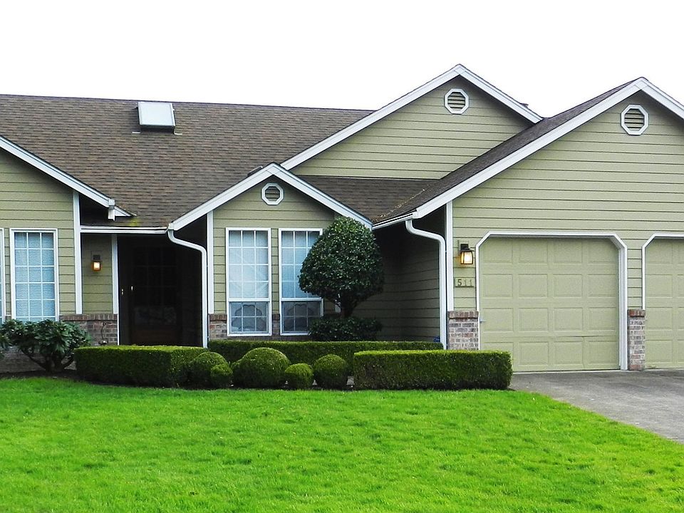 1st image of 511 NW 72nd Cir
