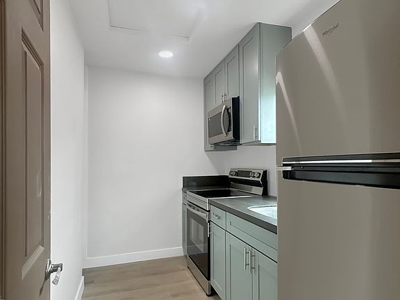 5th image of 3758-3764 Louisiana St #3760-3