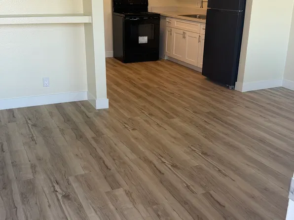 324 W Cleveland Ave, Las Vegas, NV