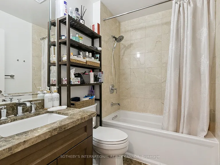 15 Rean Dr #102 — Photo 20