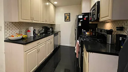 Rented by Strivers Management Group Corp (Brokerage)