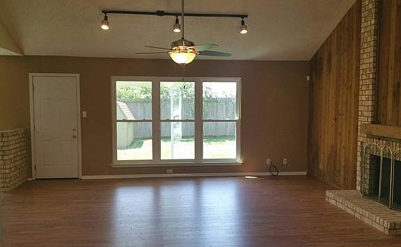 3rd image of 603 Broken Bow Dr