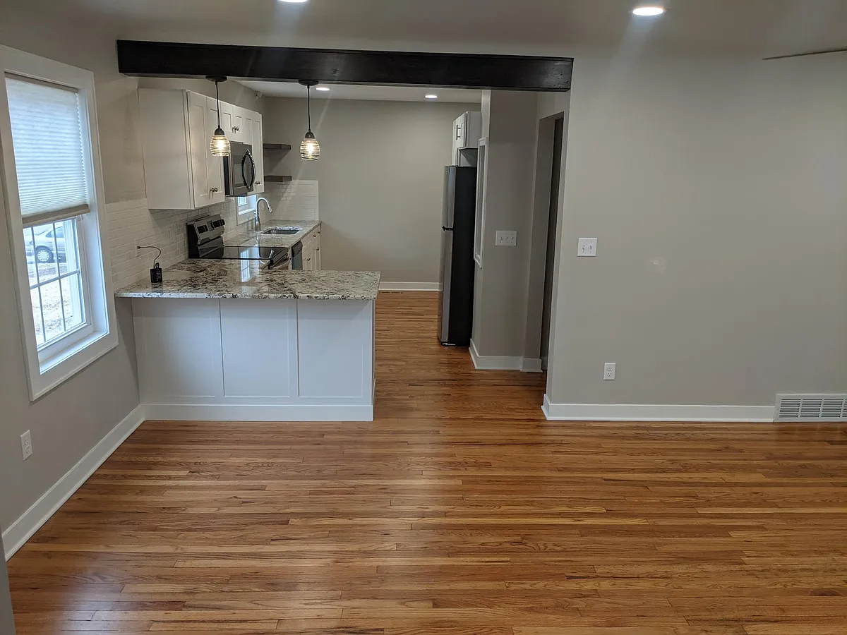 Building Photo - 3001 S 43rd St