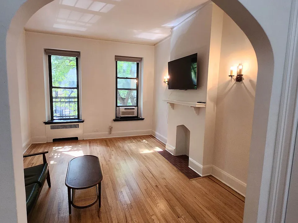 337 E 85th St #2A