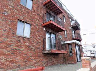1235 N Shore Rd APT 3B, Revere, MA 02151
