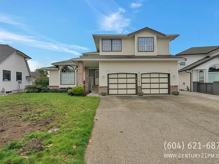 32186 Elkford Dr #UPPER — Photo 3