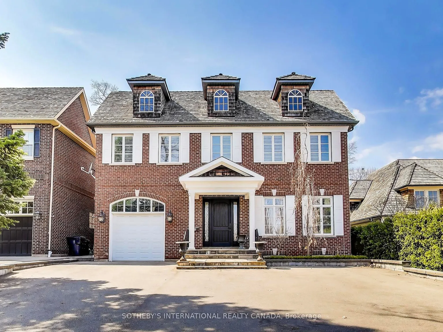 4 bed, $11,888 — Photo 1