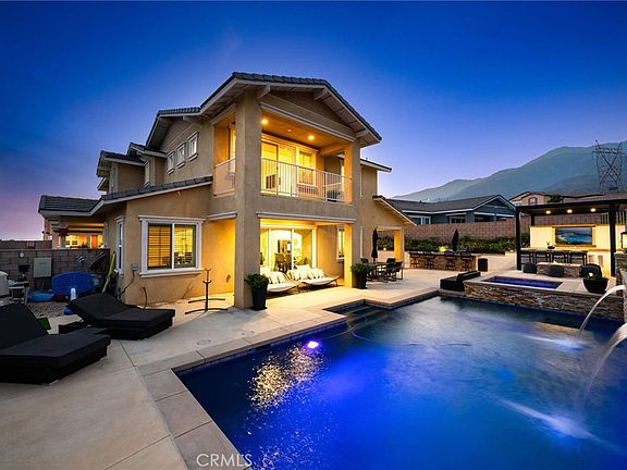 3rd image of 4991 Naples Way