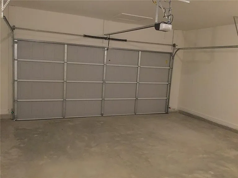 1392 Weatherbrook Cir — Photo 18