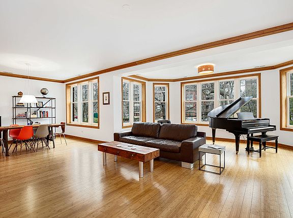 4th image of 1215 E Madison Park APT 2